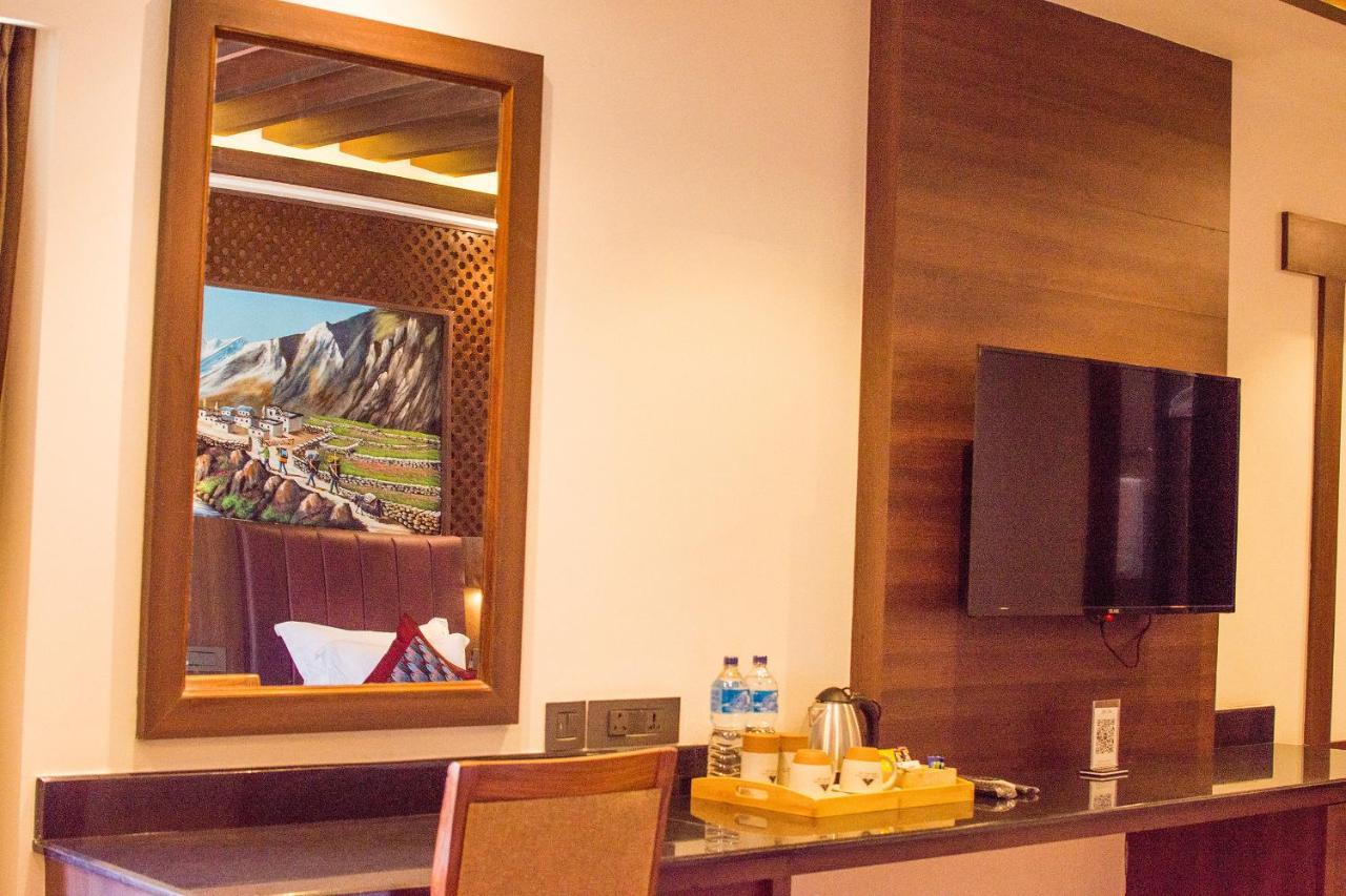 Everest Boutique Hotel Katmandou Extérieur photo