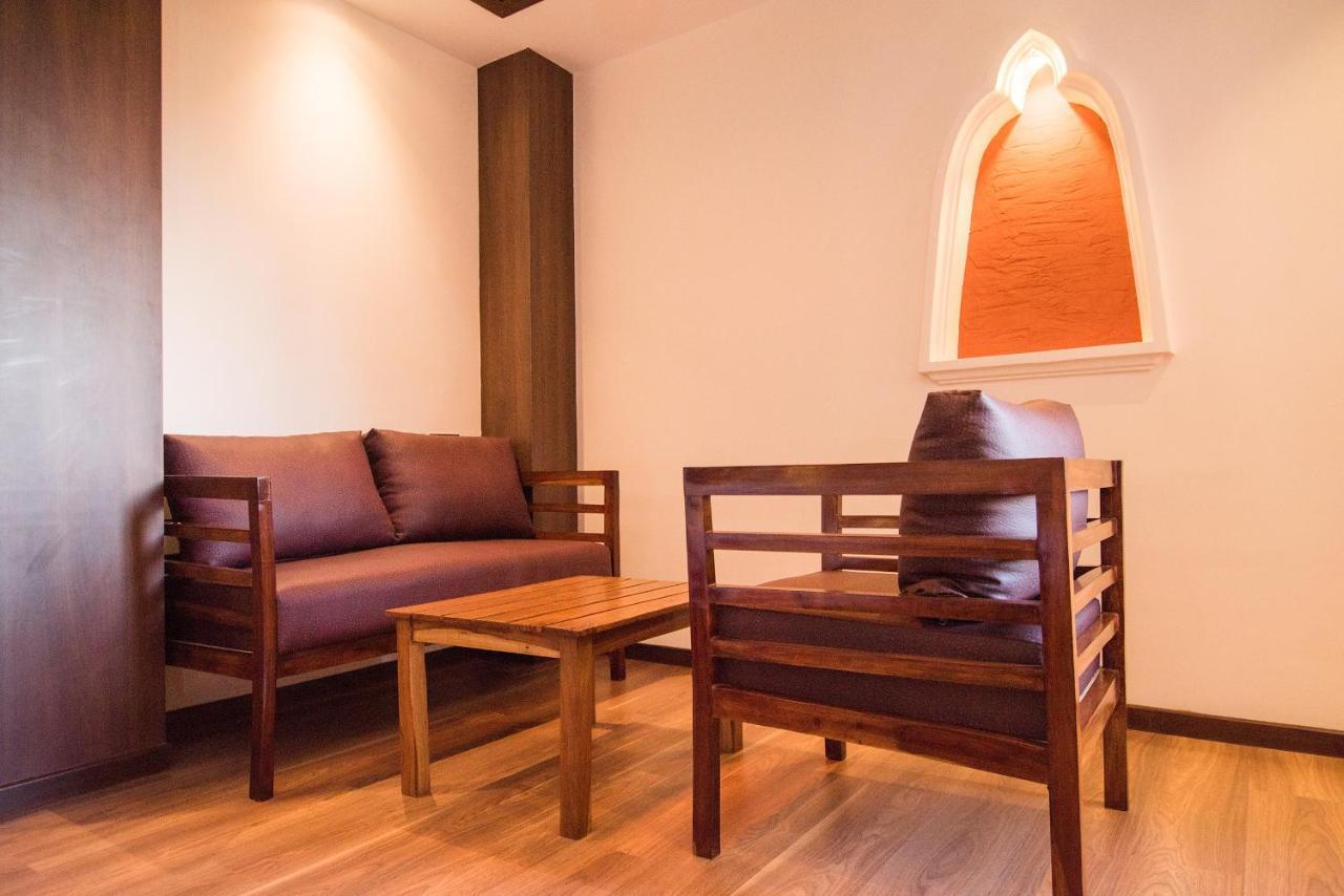 Everest Boutique Hotel Katmandou Extérieur photo