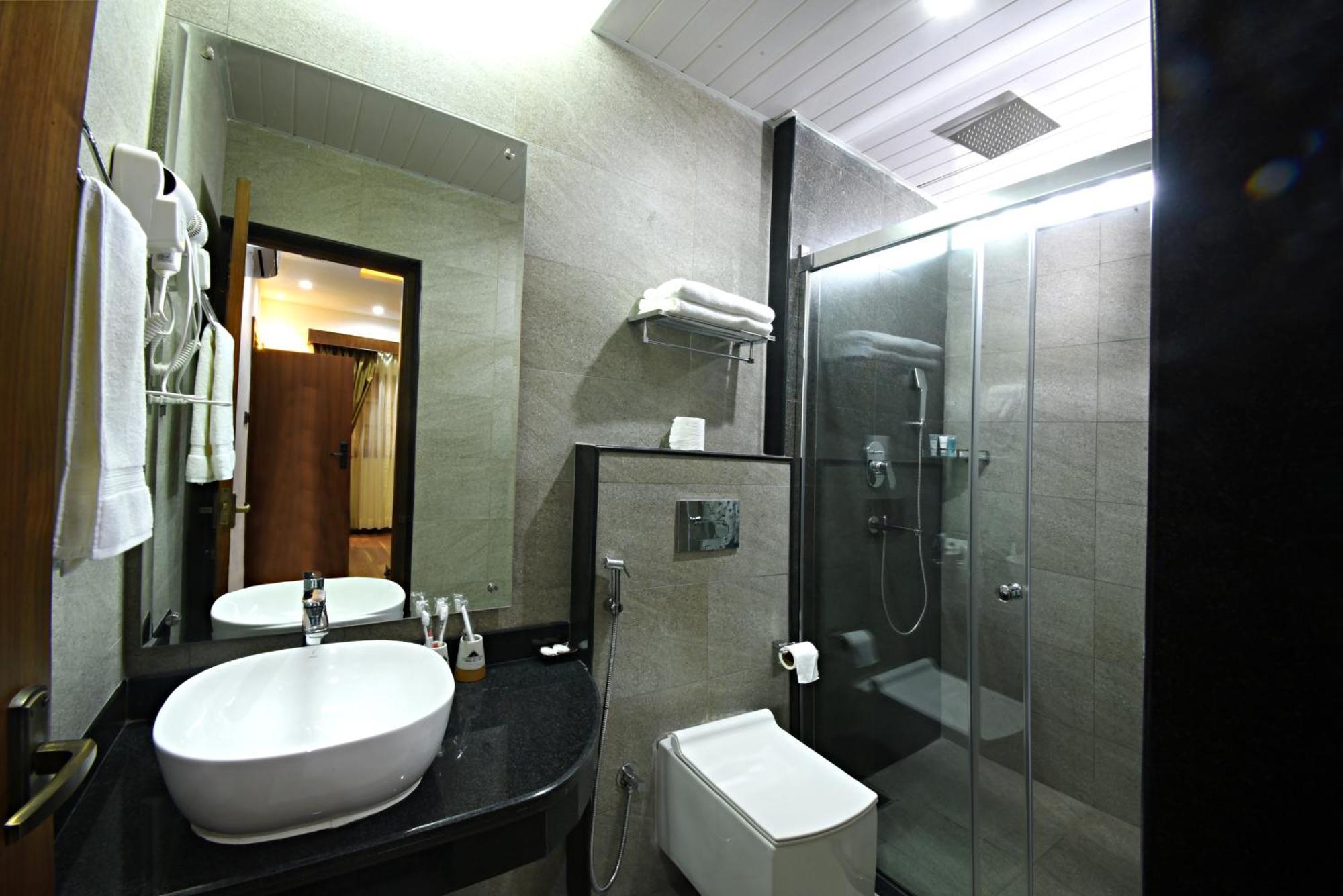 Everest Boutique Hotel Katmandou Extérieur photo